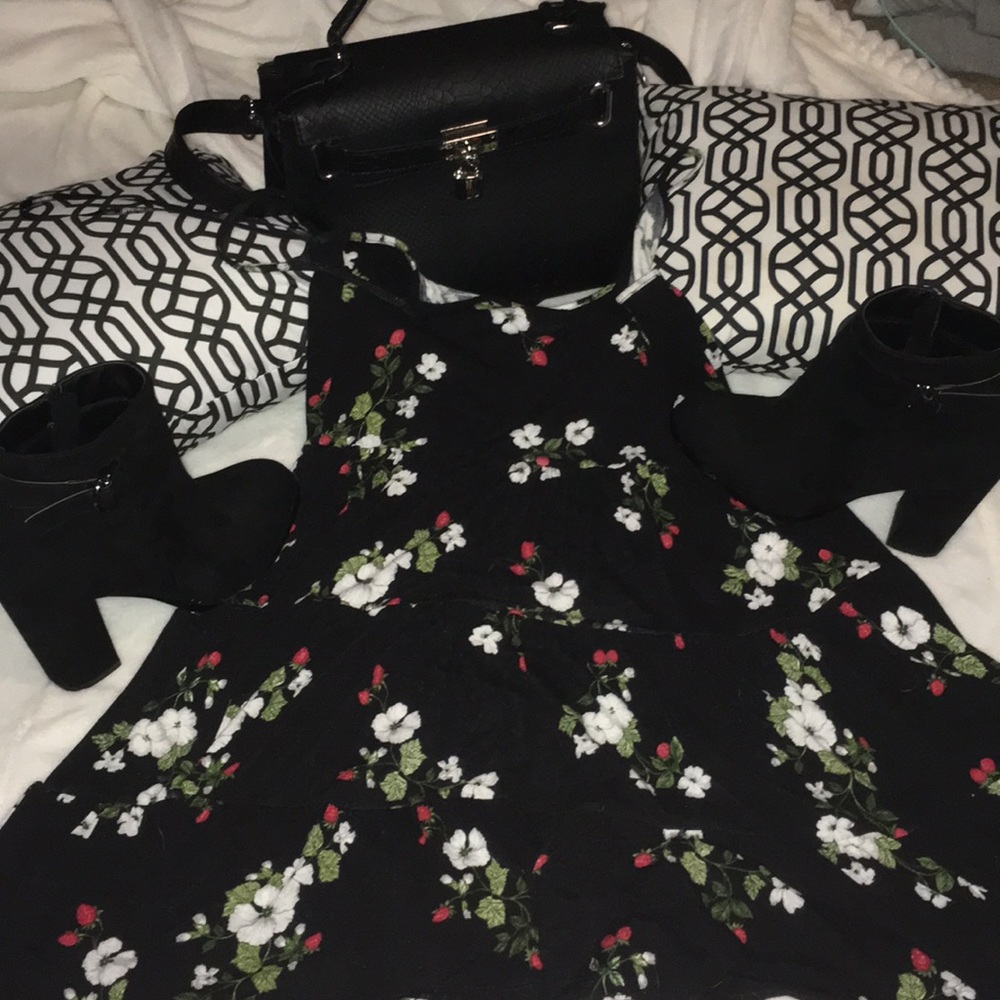 Really cute flower dress